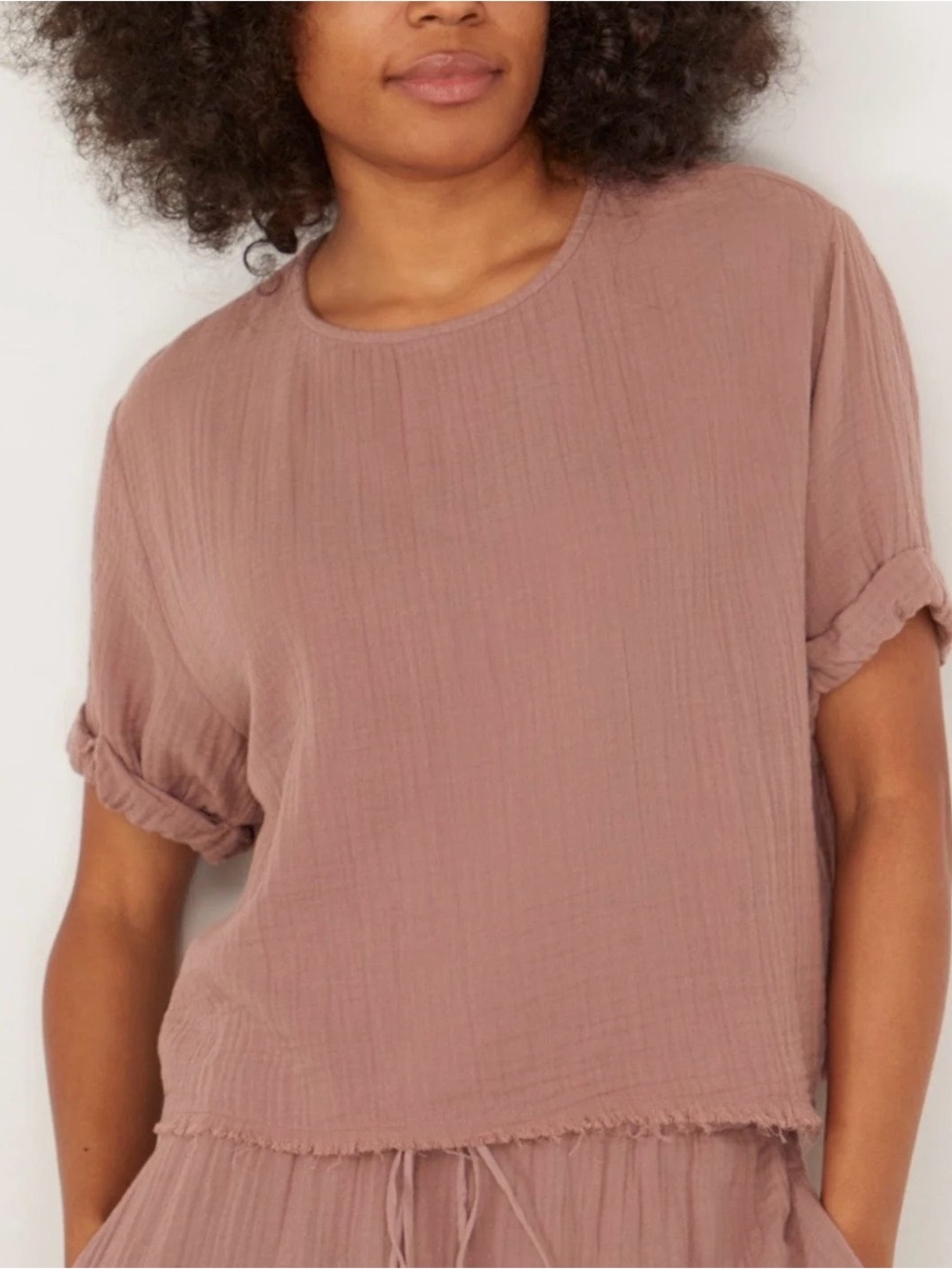 XIRENA Gauze Top in Dusty Rose